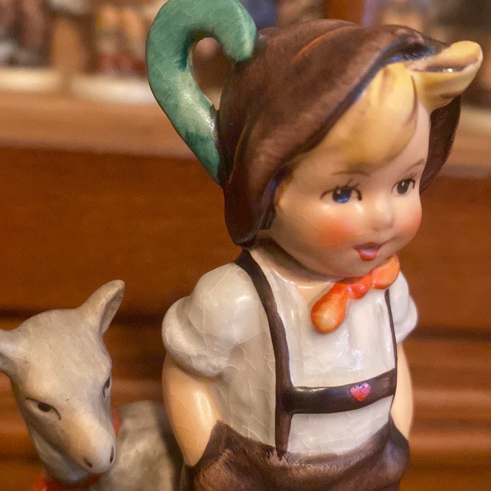 🧡TM5 ‘Little Goat Herder’ Hummel Goebel #200/0